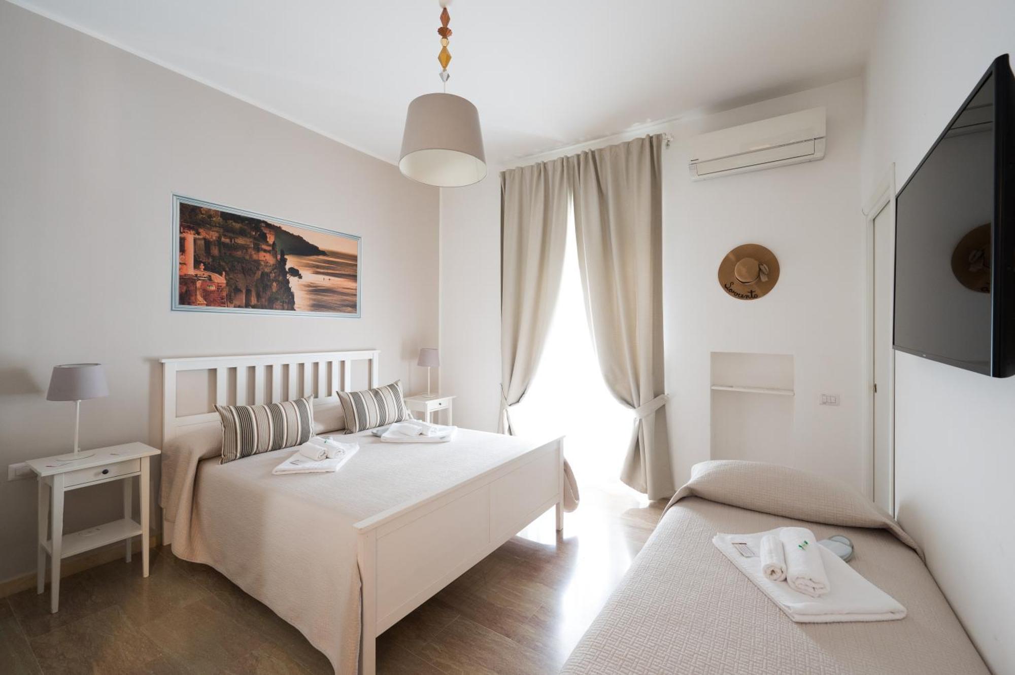 Panoramic Rooms Salerno Exterior photo